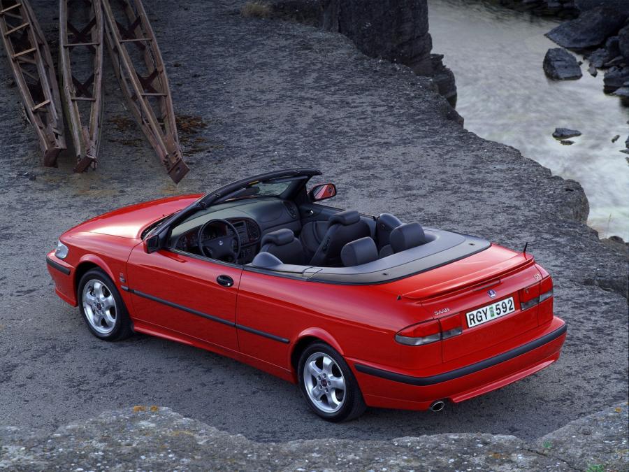  Saab 9-3 Convertible 1998 года  (фото 29 из 57)